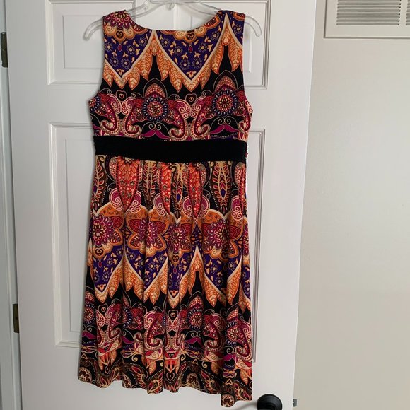 Boho Inspired Ronni Nicole Dress - Size 8 - Picture 2 of 9